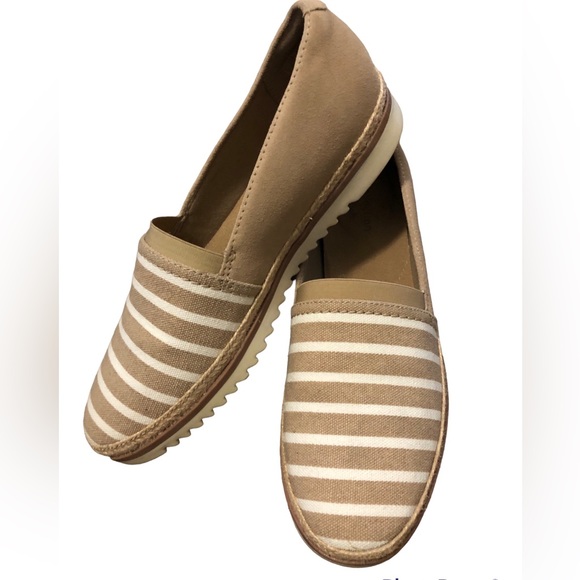 Clarks Women's Espadrille Sneaker - Picture 2 of 7